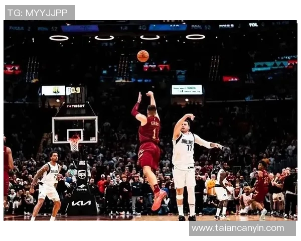 绝杀瞬间！球星逆天绝技上演惊世进球引爆全场狂欢